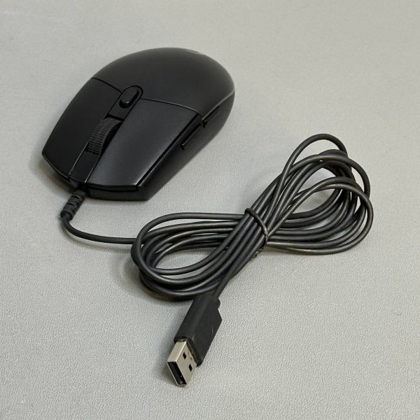 Игровая мышь проводная Logitech G102 Lightsync, с RGB-подсветкой, черный