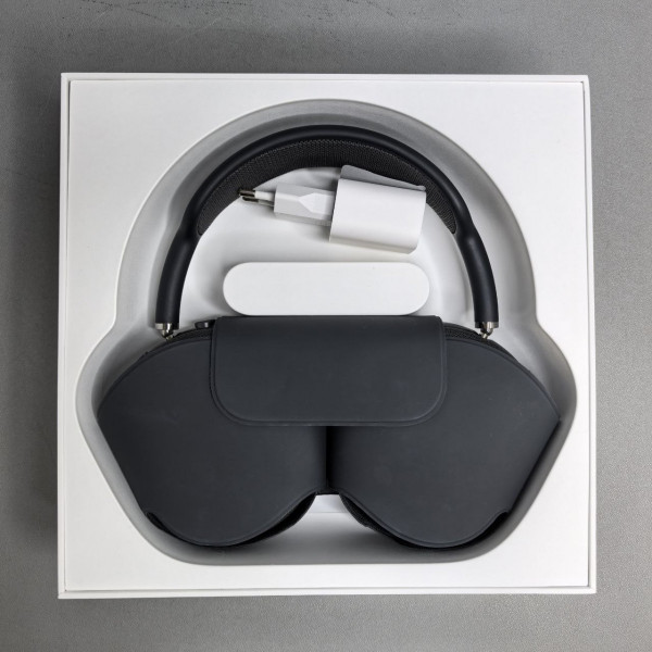 Беспроводные наушники Apple AirPods Max A2096, Bluetooth, накладные, серый космос [mgyh3za/a]