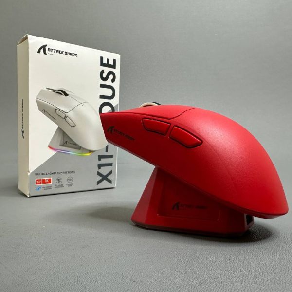 Беспроводная игровая мышь ATTACK SHARK X11 с магнитной зарядной док-станцией RGB, красный