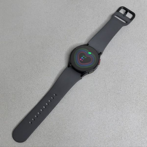 Умные часы Samsung Galaxy Watch 6 40 мм (SM-R930), графит