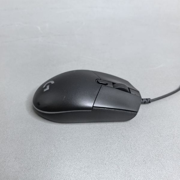 Игровая мышь Logitech G G102 Lightsync, черный