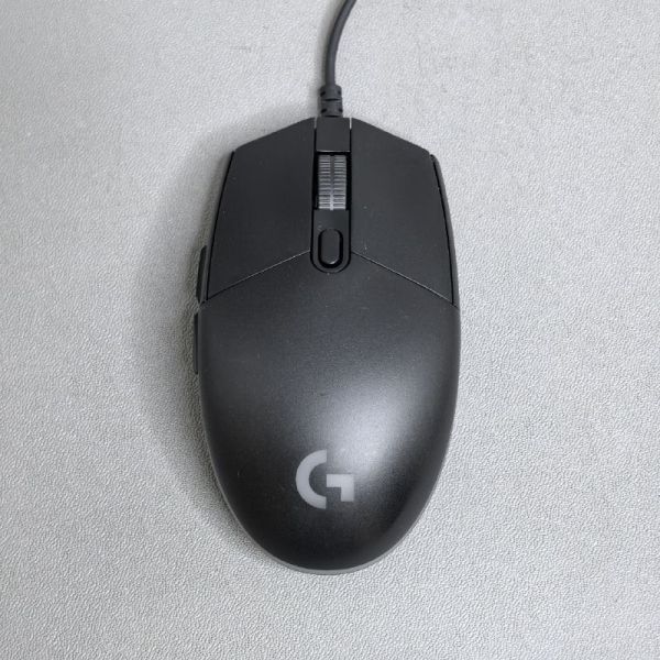 Игровая мышь Logitech G G102 Lightsync, черный