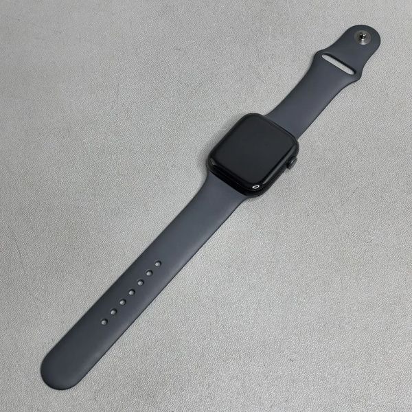 Умные часы Apple Watch Series 8 GPS 45mm Midnight Aluminium Midnight Sport Band (MNP13ZP/A)