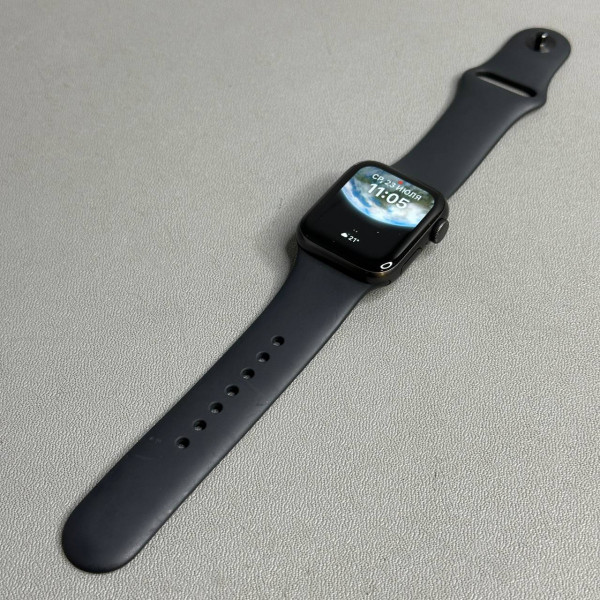 Смарт-часы Apple Watch SE A2351 40мм OLED, серый космос