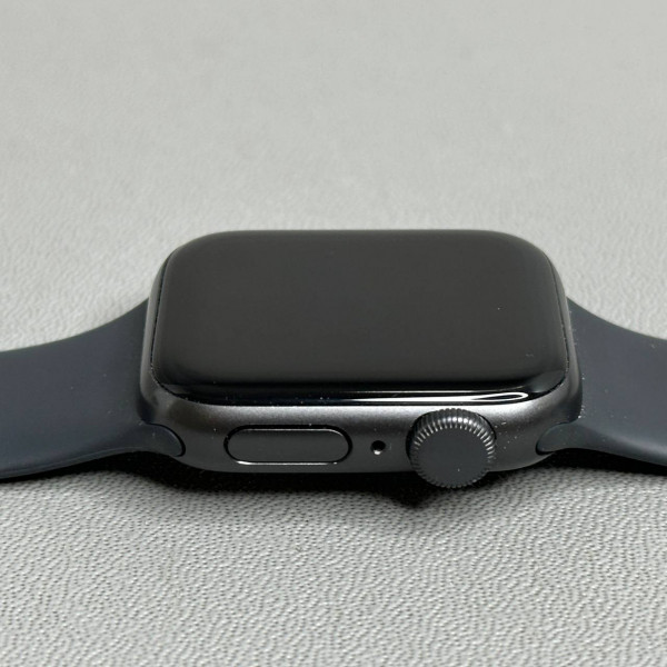 Смарт-часы Apple Watch SE A2351 40мм OLED, серый космос
