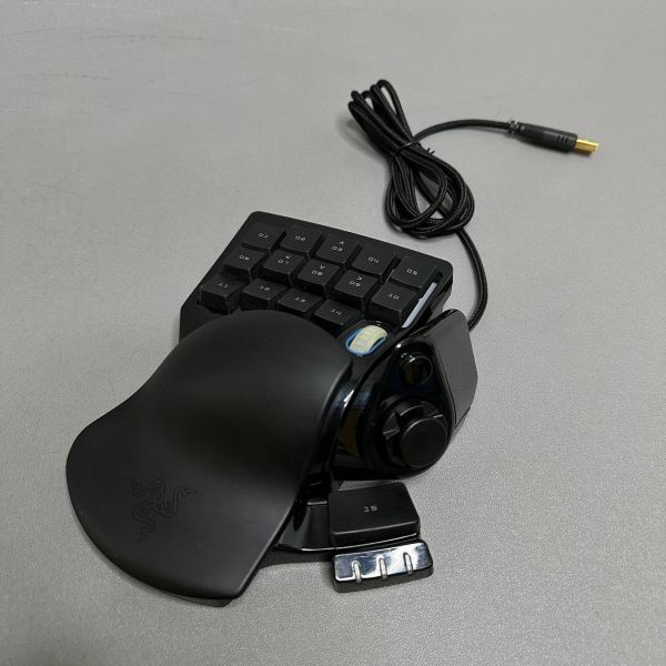 Клавиатура проводная Razer Nostromo (кейпад) (RZ07-00490100-R3M1) USB