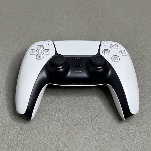 Беспроводной контроллер PlayStation 5 DualSense (CFI-2CT1G), белый