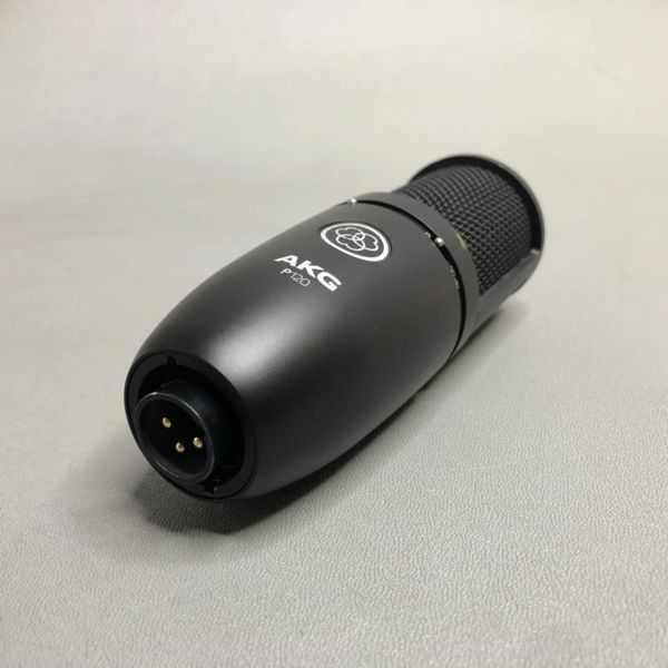 Микрофон AKG P120 с кабелем