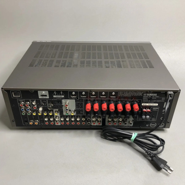 Ресивер Yamaha RX-V667