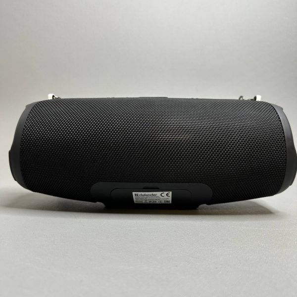 Портативная колонка Defender G22 черный