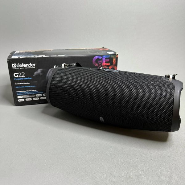 Портативная колонка Defender G22 черный