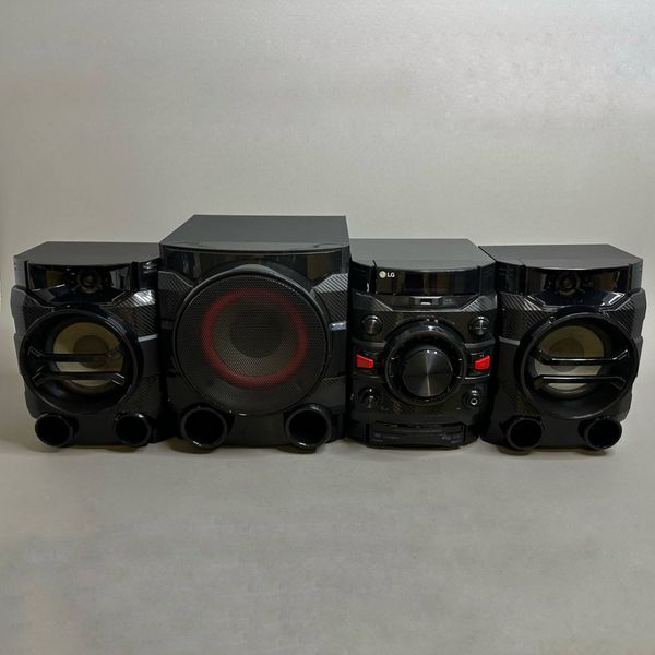 Музыкальный центр LG XBOOM DM5660K