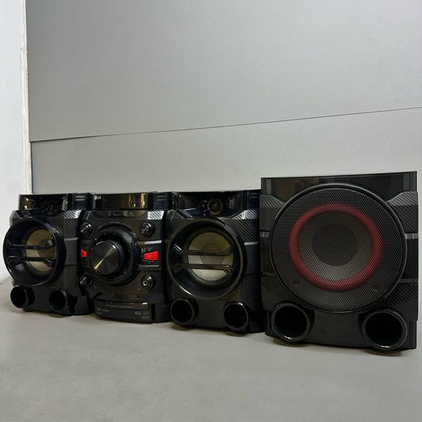 Музыкальный центр LG XBOOM DM5660K