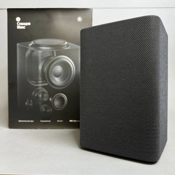 Умная колонка Яндекс Станция Макс с Алисой (YNDX-0008), черная