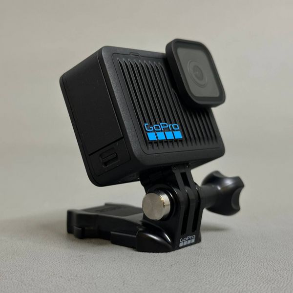 Экшн-камера GoPro HERO 4K черный