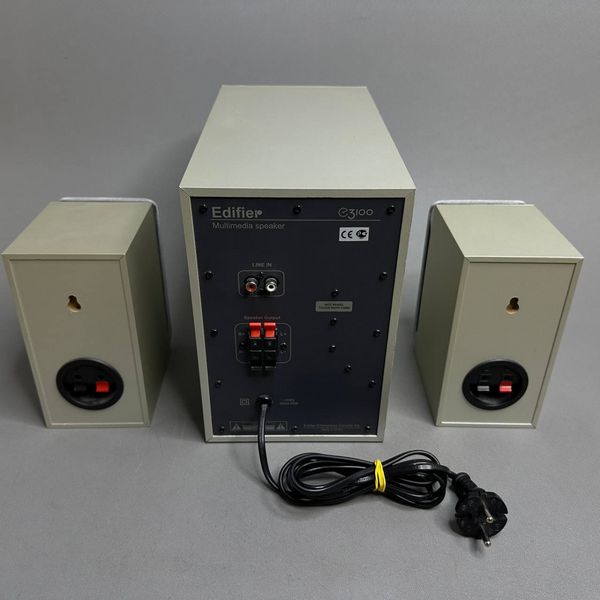 Акустическая система 2.1 Edifier E3100