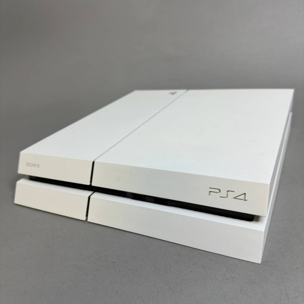 Игровая приставка Sony PlayStation 4 Fat 500gb, один геймпад, белый