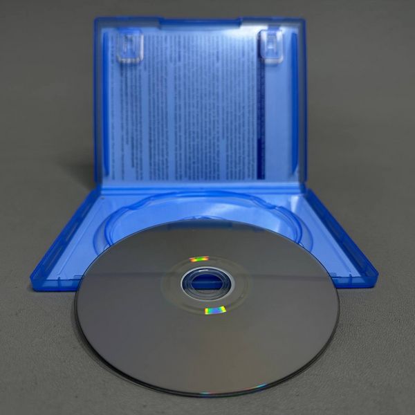 Игра UFC 4 для PlayStation 4