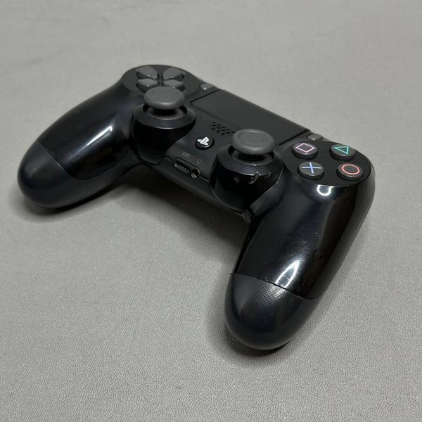 Игровая приставка Sony PlayStation 4 Pro 1000 ГБ HDD, без игр, черная