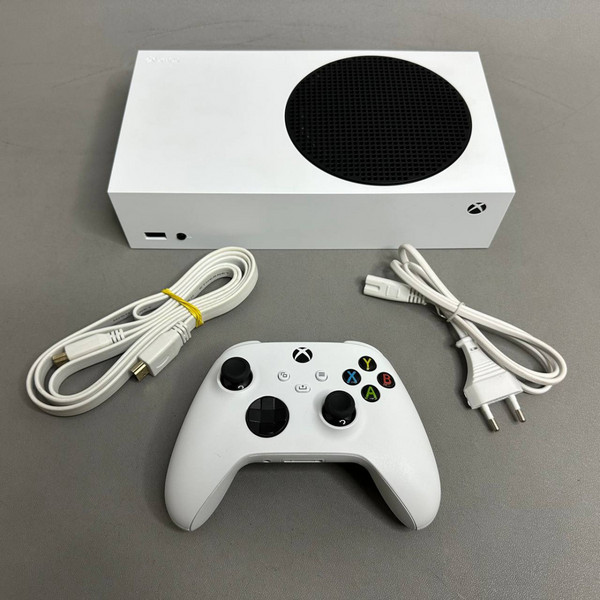 Игровая приставка Microsoft Xbox Series S 512 ГБ, белый/черный