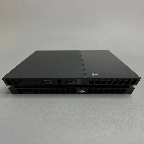 Игровая приставка Sony PlayStation 4 500 ГБ HDD, без игр, черная