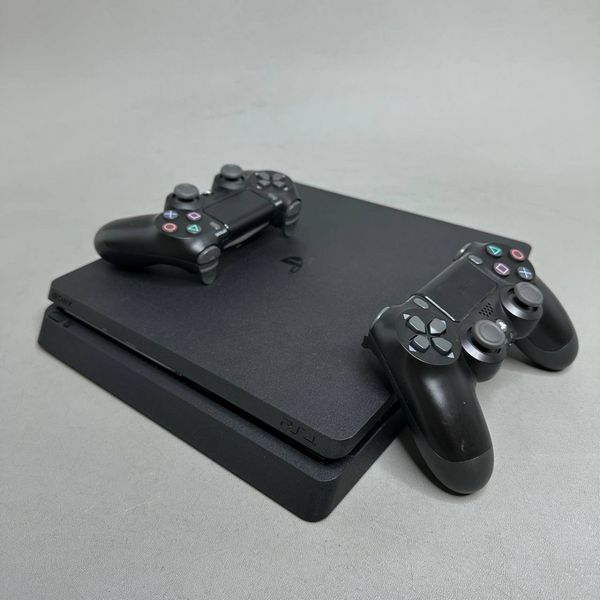 Игровая приставка Sony PlayStation 4 Slim 1000 ГБ HDD, без игр, черная