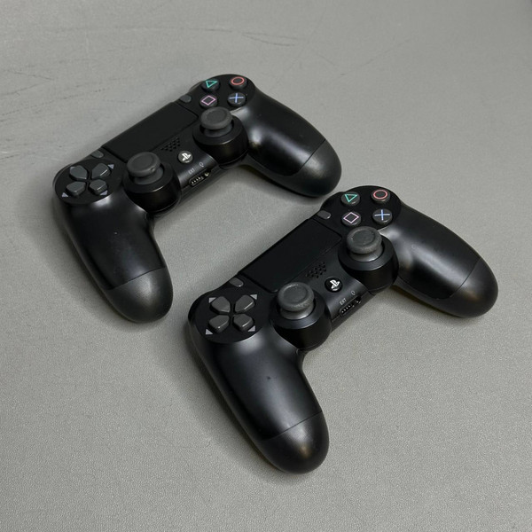 Игровая приставка Sony PlayStation 4 Slim 1000 ГБ HDD, без игр, черная