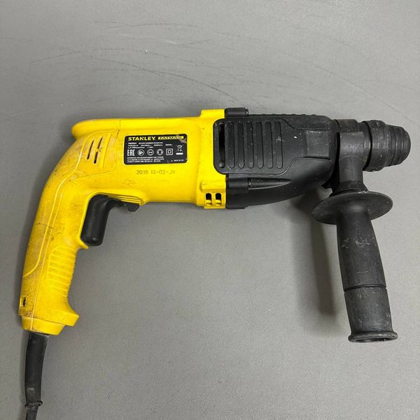 Перфоратор SDS-plus Stanley Fatmax FMER524K 780 Вт, 3.1 Дж