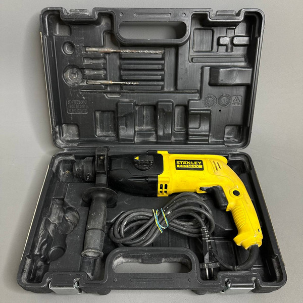 Перфоратор SDS-plus Stanley Fatmax FMER524K 780 Вт, 3.1 Дж