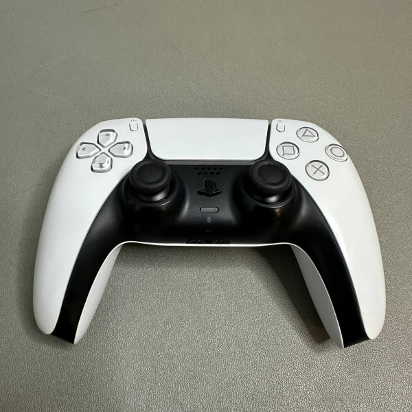 Игровая приставка Sony PlayStation 5 825GB CFI-1200A, с дисководом, без игр, белая