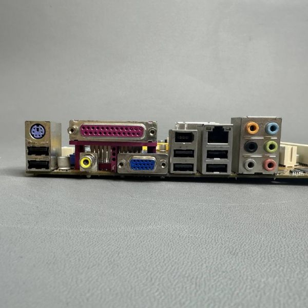 Материнская плата ASUS P5K-VM