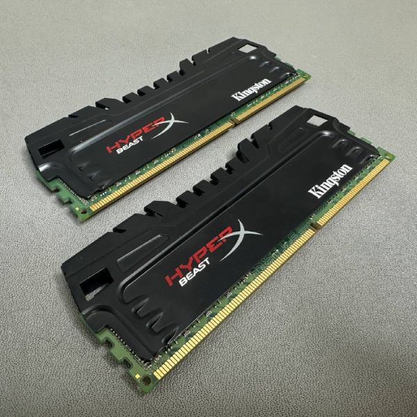 Оперативная память HyperX 8 ГБ (4 ГБ x 2 шт.) DDR3 DIMM CL9 KHX16C9T3K2/8X