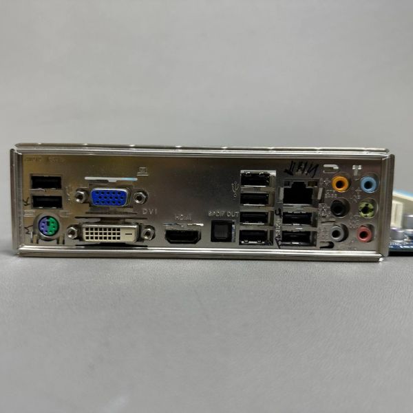 Материнская плата Gigabyte GA-H55M-D2H (rev.1.3)