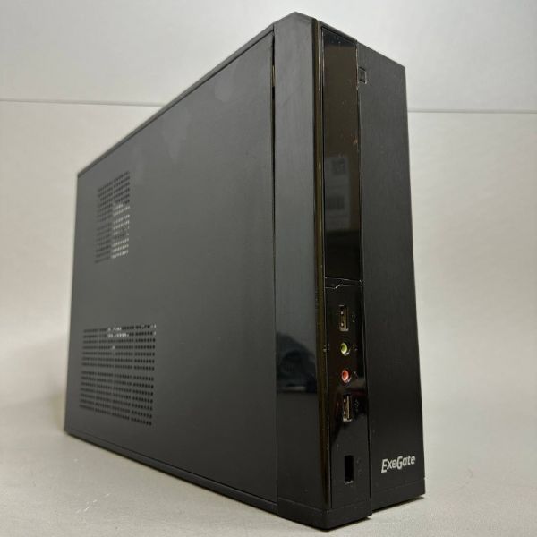 Корпус microATX Exegate MI-207-M300 300 Вт черный