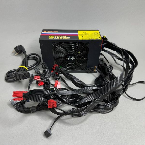 Блок питания Thermaltake Байкал 1500Вт (TP-1500AH5CEG)