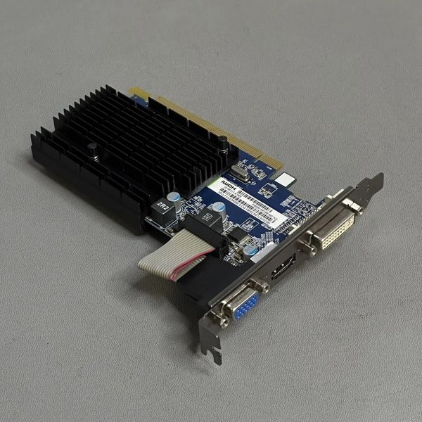 Видеокарта Sapphire AMD Radeon HD 5450 512МБ DDR3, Low Profile, Ret
