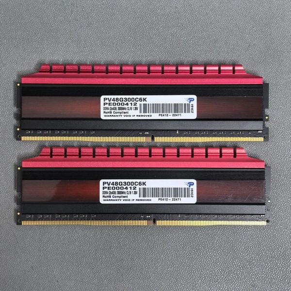 Оперативная память Patriot Memory Viper 8 ГБ (4 ГБ х 2) DDR4 DIMM 3000MHz CL16 PV48G300C6K