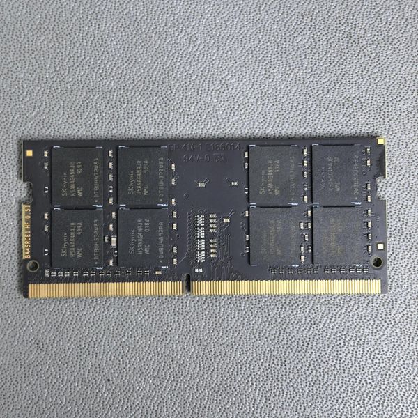 Оперативная память SO-DIMM AMD 32GB DDR4 3200 МГц (R9432G3206S2S-U)