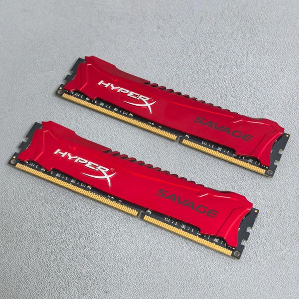 Оперативная память Kingston HyperX Savage HX318C9SRK2/16 DDR3 - 2x 8ГБ 1866МГц, DIMM
