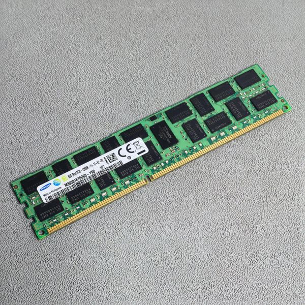 Серверная оперативная память Samsung DDR3 8Gb 1600Mhz