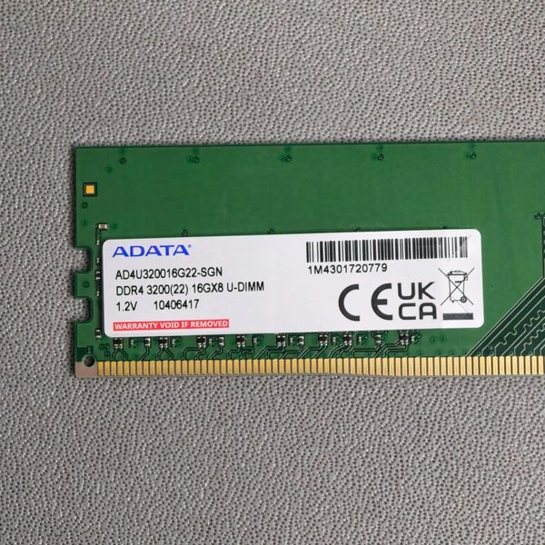 Оперативная память ADATA 16Gb DDR4 3200Mhz (AD4U320016G22-SGN)