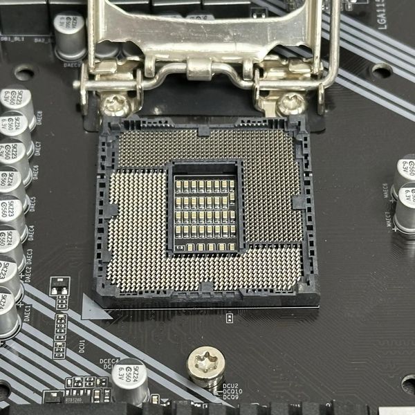 Материнская плата GIGABYTE Z390 GAMING X (rev: 1.0)