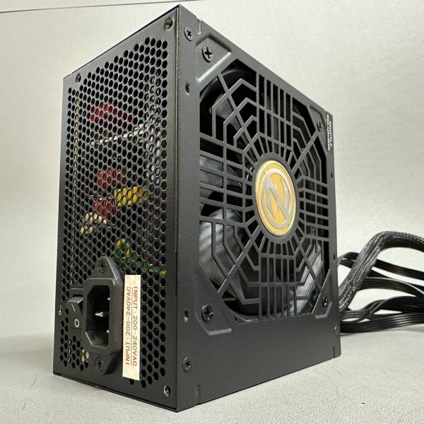 Блок питания Zalman GigaMax, 750W, 80+ Bronze (ZM750-GVII)