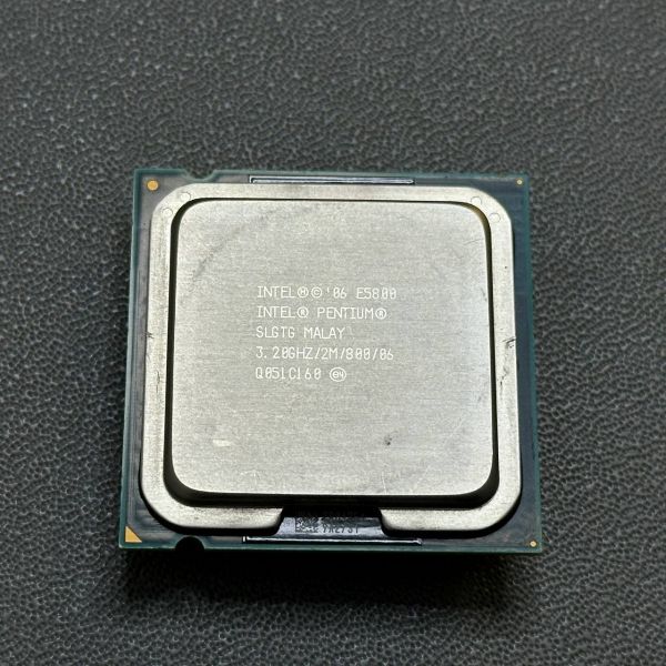 Процессор Intel Pentium E5800 Wolfdale LGA775, 2 x 3200 МГц, OEM