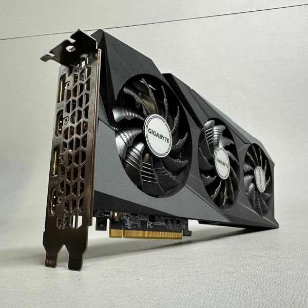 Видеокарта GIGABYTE GeForce RTX 3060 GAMING OC 12G (GV-N3060GAMING OC-12GD) (rev. 1.0), Retail