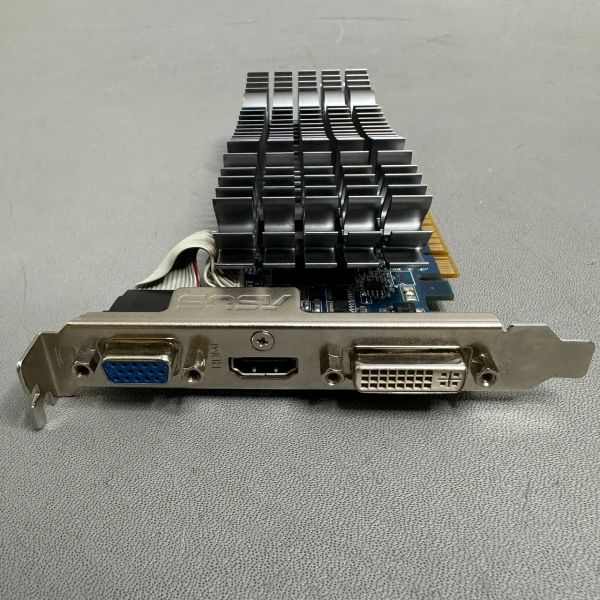 Видеокарта ASUS GeForce GT 520 810Mhz PCI-E 2.0 1024Mb 1200Mhz 64 bit DVI HDMI HDCP Silent