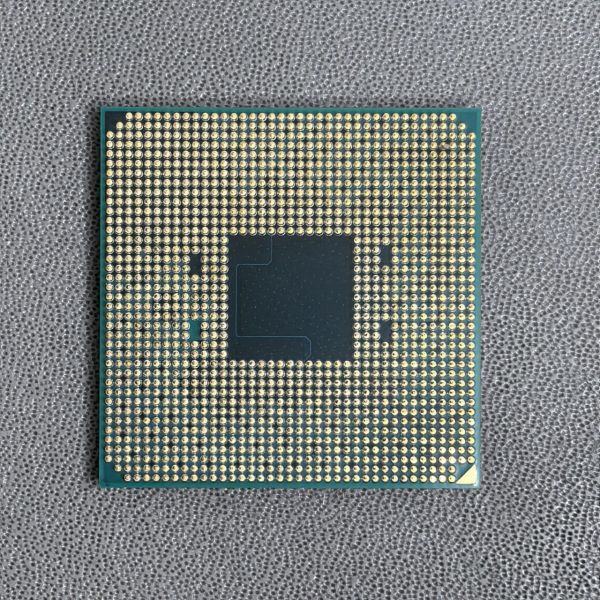 Процессор AMD Ryzen 3 3200G AM4, 4 x 3600 МГц OEM