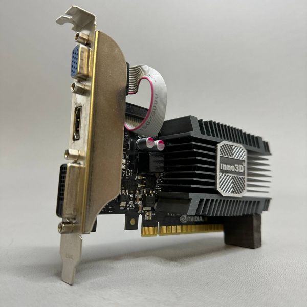 Видеокарта InnoVISION Inno3D nVidia GeForce GT 730 1Gb N730-1SDV-D3BX