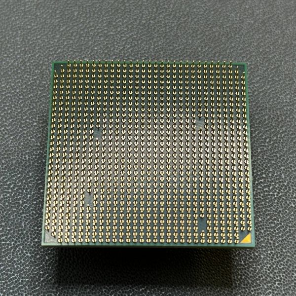 Процессор AMD Phenom X3 8450 Toliman AM2+, 3 x 2100 МГц, OEM