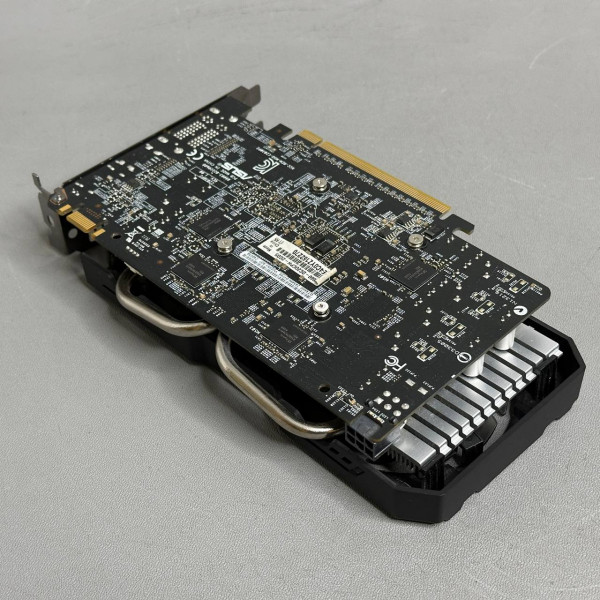 Видеокарта ASUS GeForce GTX 660 1020Mhz PCI-E 3.0 2048Mb 6008Mhz 192 bit 2xDVI HDMI HDCP Cool